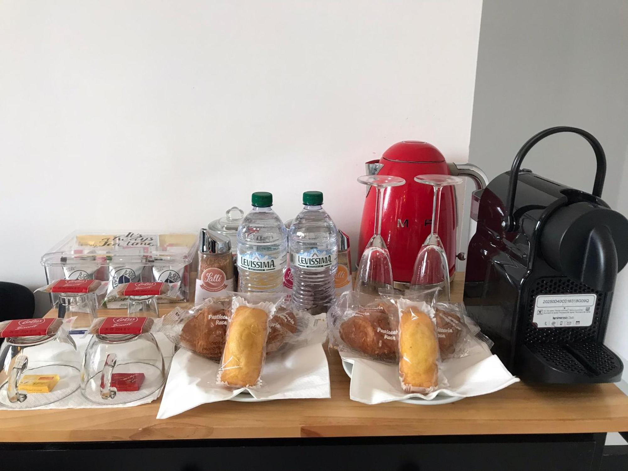 An Deluxe Suites 安科纳 客房 照片